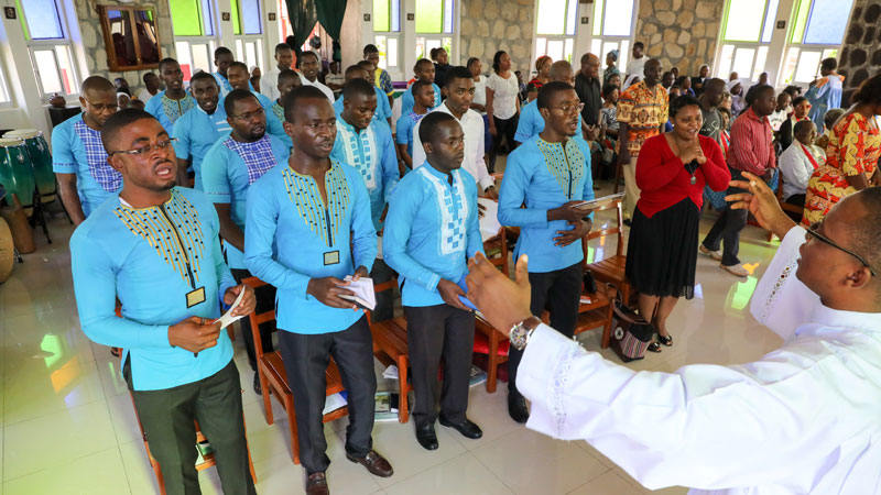Mill Hill Update: Flourishing vocations in Bamenda