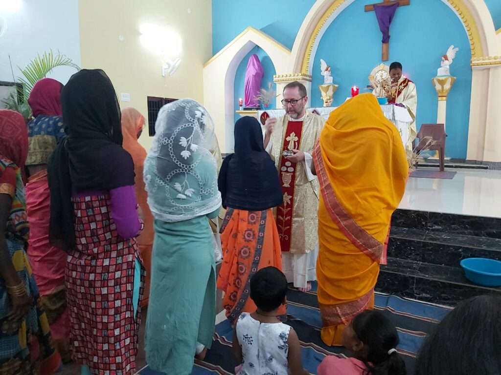 Fr Gerry concelebrates with Fr Suresh Kocherla.